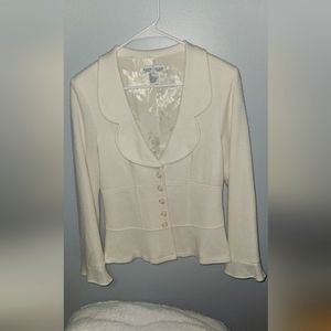 White House Black Market Cream Scalloped Lapel Button Blazer